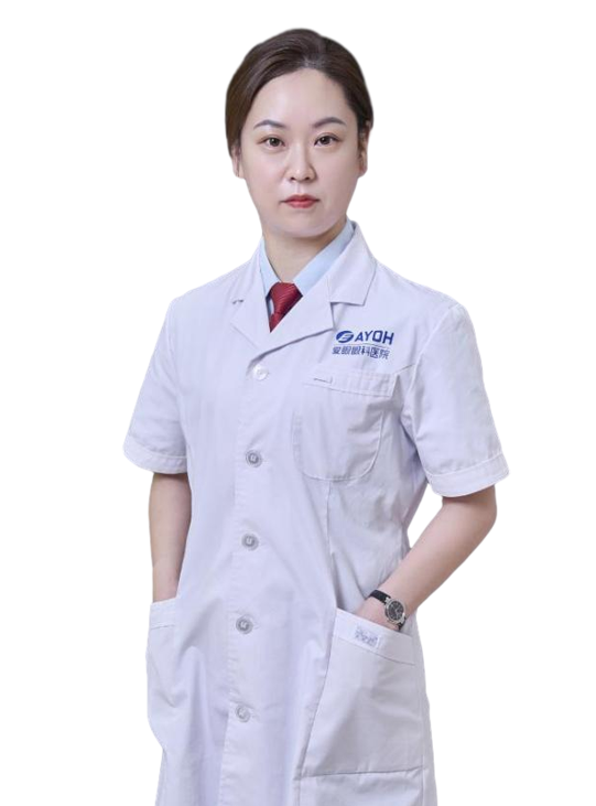 张坤